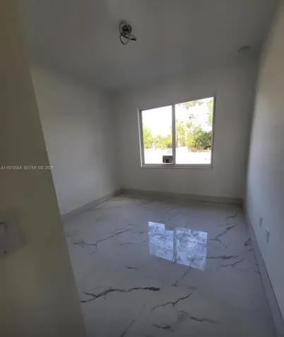718 Robert Avenue Lehigh Acres FL 33936