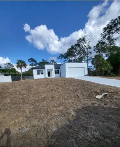 718 Robert Avenue Lehigh Acres FL 33936