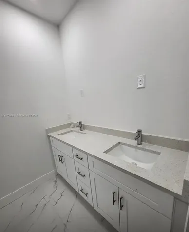 718 Robert Avenue Lehigh Acres FL 33936