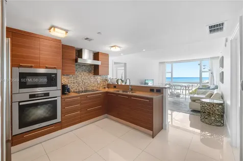 6801 Collins Avenue Miami Beach FL 33141