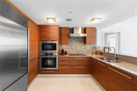 6801 Collins Avenue Miami Beach FL 33141