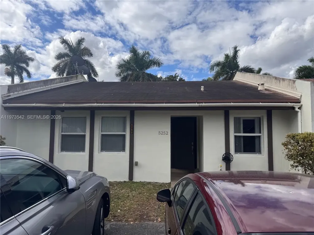 5252 SW 139th Place Miami FL 33175
