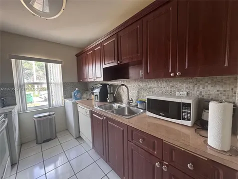5252 SW 139th Place Miami FL 33175
