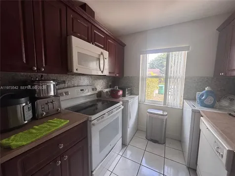 5252 SW 139th Place Miami FL 33175