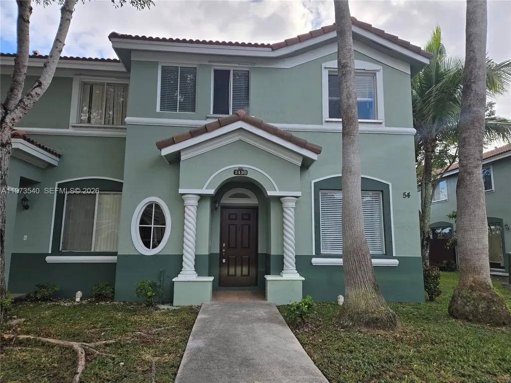 1407 SE 24th Court Homestead FL 33035