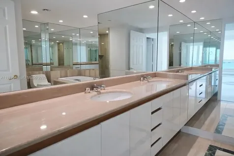 1643 Brickell Avenue Miami FL 33129