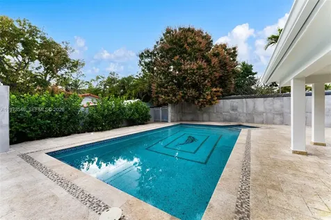 400 SW 24th Road Miami FL 33129