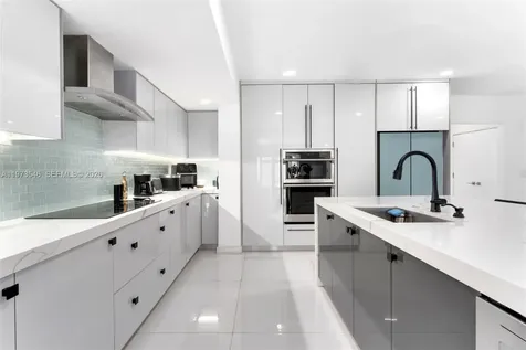 400 SW 24th Road Miami FL 33129