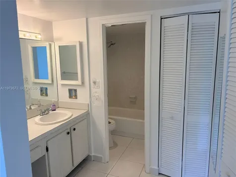 100 Bayview Drive Sunny Isles Beach FL 33160