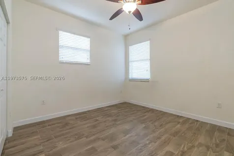 516 SE 35th Terrace Homestead FL 33033