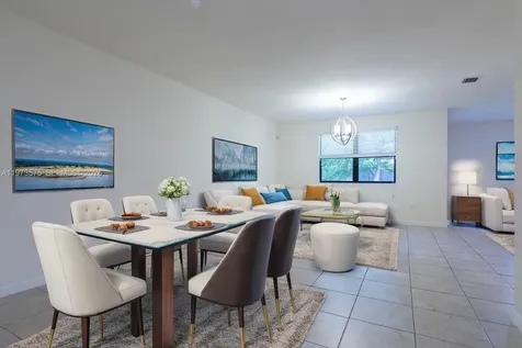 516 SE 35th Terrace Homestead FL 33033