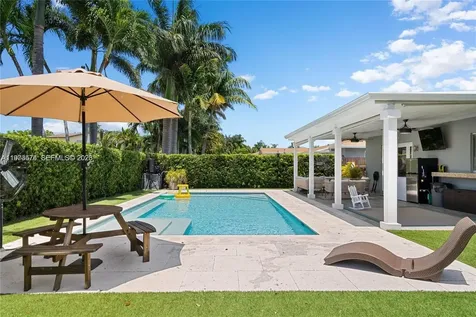 19900 SW 83rd Avenue Cutler Bay FL 33189