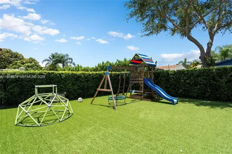 19900 SW 83rd Avenue Cutler Bay FL 33189