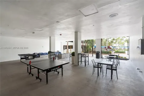 19370 Collins Avenue Sunny Isles Beach FL 33160