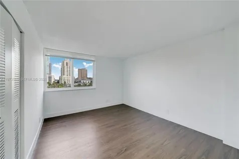 9001-9143 SW 77th Avenue Miami FL 33156