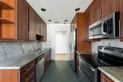 151 Crandon Boulevard Key Biscayne FL 33149