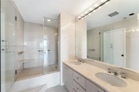 151 Crandon Boulevard Key Biscayne FL 33149