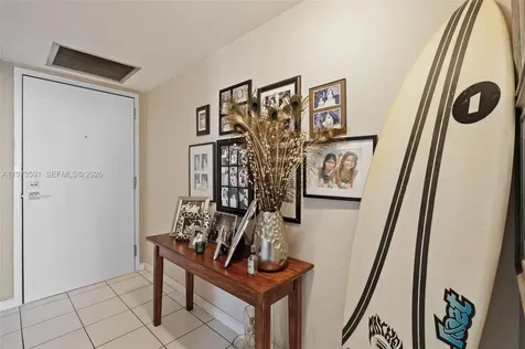 2555 Collins Avenue Miami Beach FL 33140