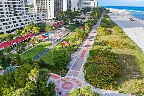 2555 Collins Avenue Miami Beach FL 33140