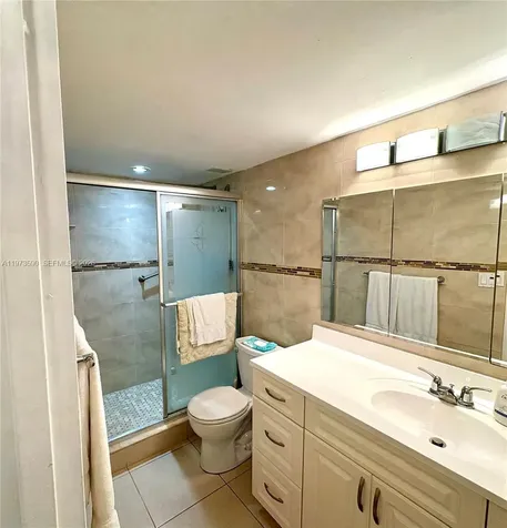 3180 S Ocean Drive Hallandale Beach FL 33009