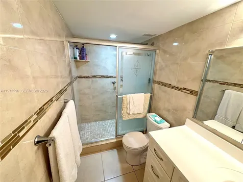 3180 S Ocean Drive Hallandale Beach FL 33009