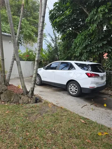 2725 SW 82nd Avenue Miami FL 33155