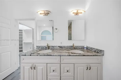 13264 Lakeside Terrace Cooper City FL 33330
