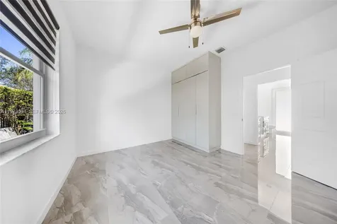 13264 Lakeside Terrace Cooper City FL 33330
