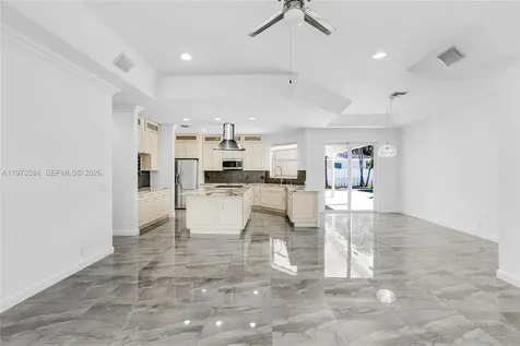 13264 Lakeside Terrace Cooper City FL 33330