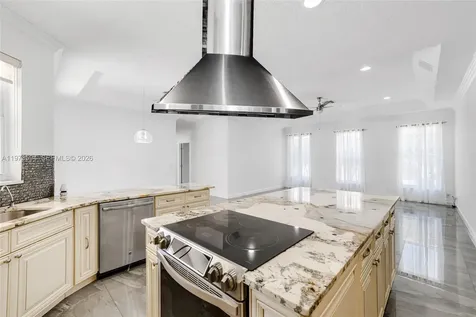 13264 Lakeside Terrace Cooper City FL 33330
