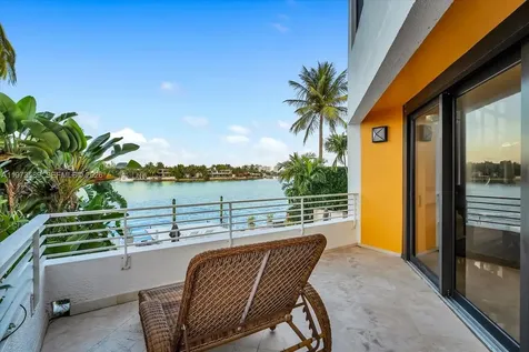 279 N Hibiscus Drive Miami Beach FL 33139