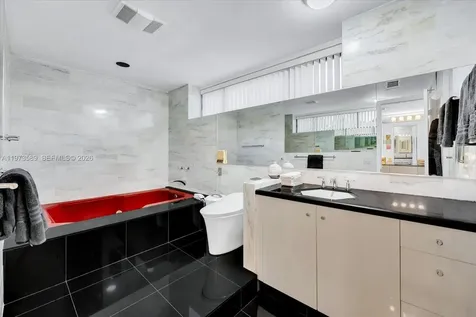 279 N Hibiscus Drive Miami Beach FL 33139