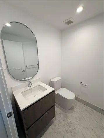 9221 E Bay Harbor Drive Bay Harbor Islands FL 33154