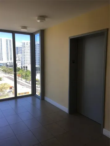 36 NW 6th Avenue Miami FL 33128
