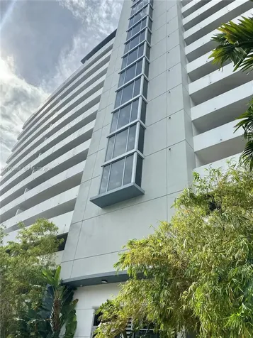 36 NW 6th Avenue Miami FL 33128
