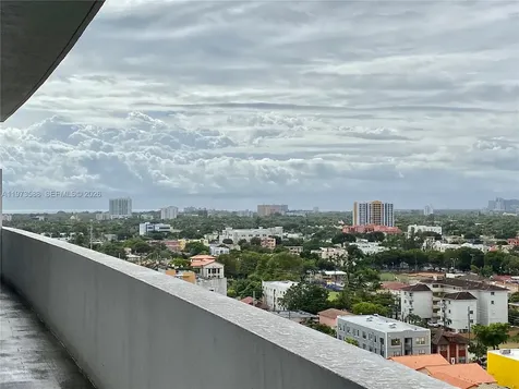 36 NW 6th Avenue Miami FL 33128