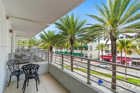 448 Ocean Drive Miami Beach FL 33139