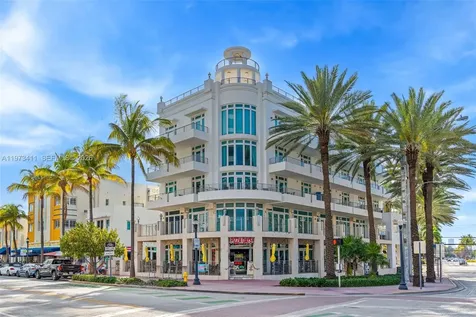 448 Ocean Drive Miami Beach FL 33139