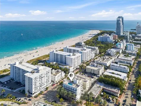 448 Ocean Drive Miami Beach FL 33139