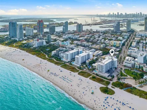 448 Ocean Drive Miami Beach FL 33139