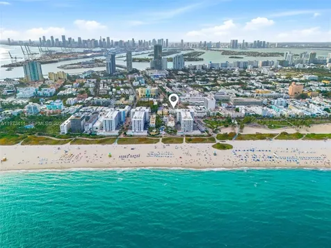 448 Ocean Drive Miami Beach FL 33139