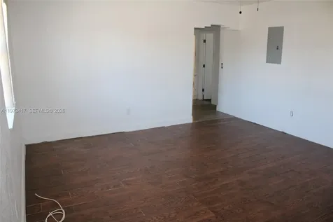 5940 NW 21st Avenue Miami FL 33142