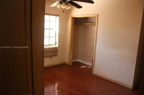 5940 NW 21st Avenue Miami FL 33142