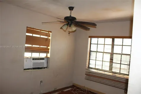 5940 NW 21st Avenue Miami FL 33142