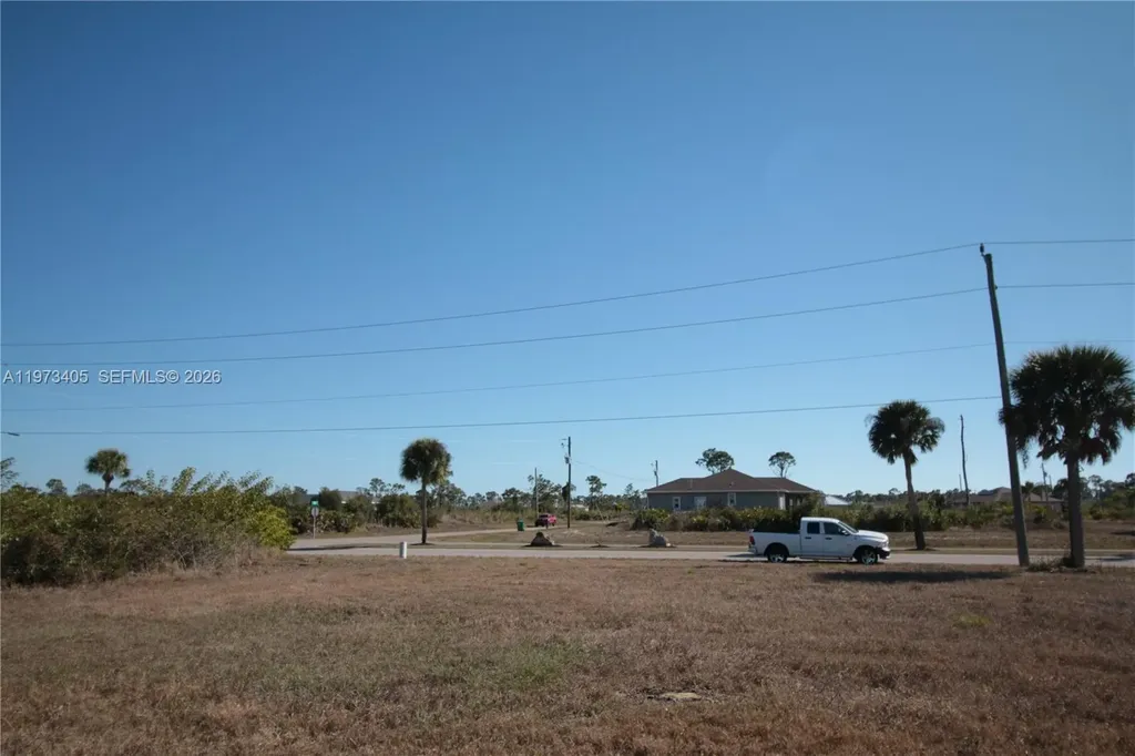 28 Harness Road Other City - In The State Of Florida FL 33946