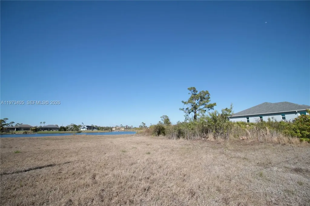 28 Harness Road Other City - In The State Of Florida FL 33946