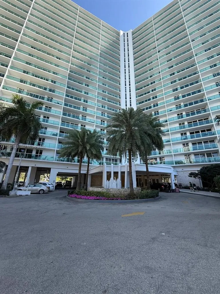 100 Bayview Drive Sunny Isles Beach FL 33160