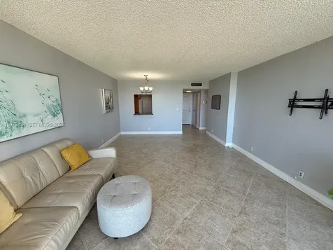 100 Bayview Drive Sunny Isles Beach FL 33160