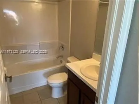 Lauderdale Lakes FL 33311
