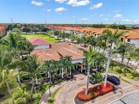 Lauderdale Lakes FL 33311